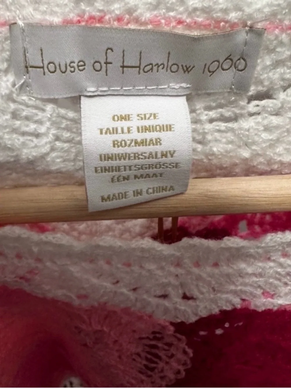 🩷 NWT! Pink & White Hearts HOUSE OF HARLOW 1960 Fringe Crochet Poncho/Top